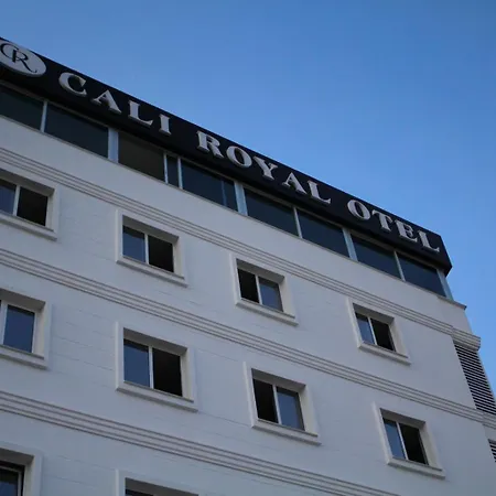 Cali Royal